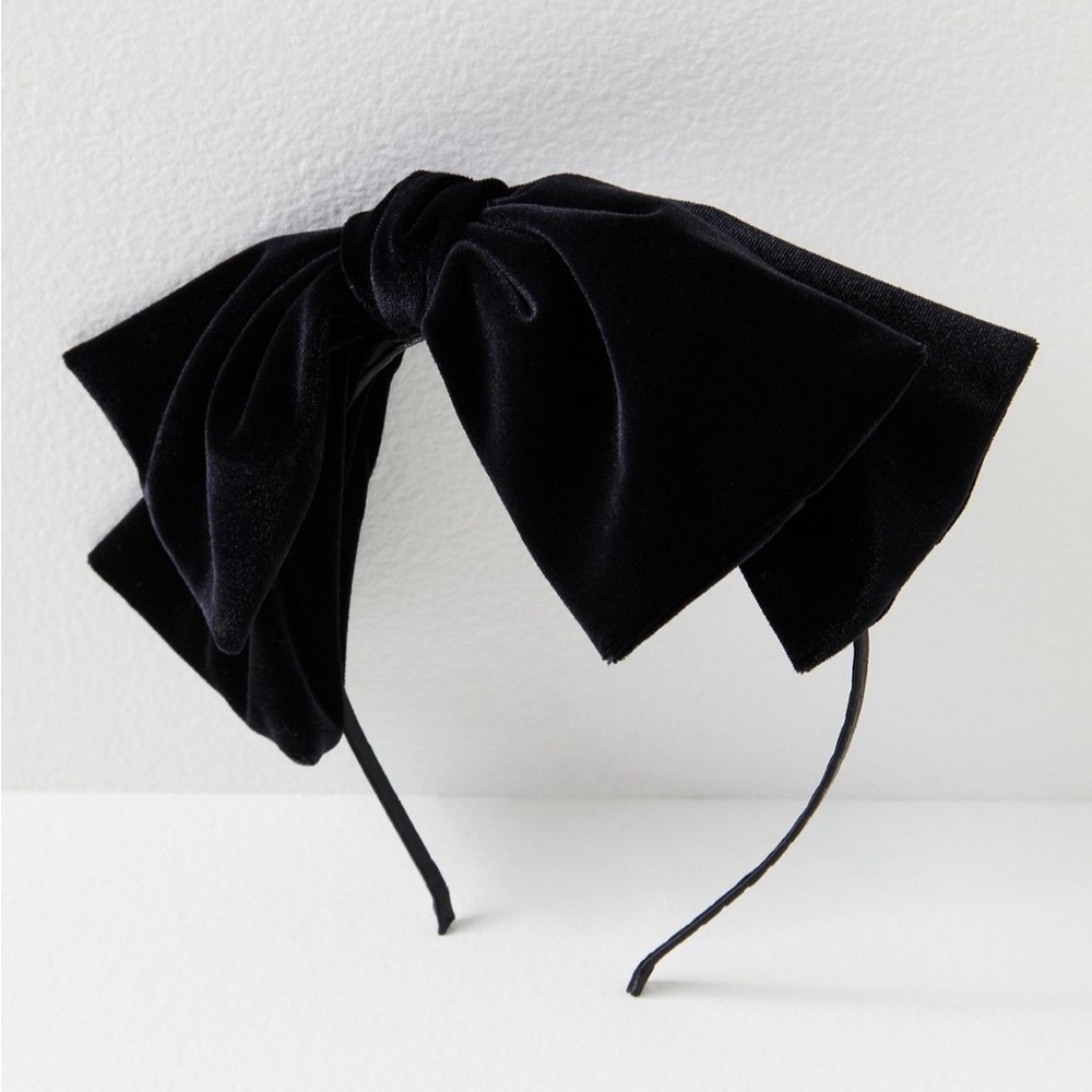 Free People Velvet Bow Headband